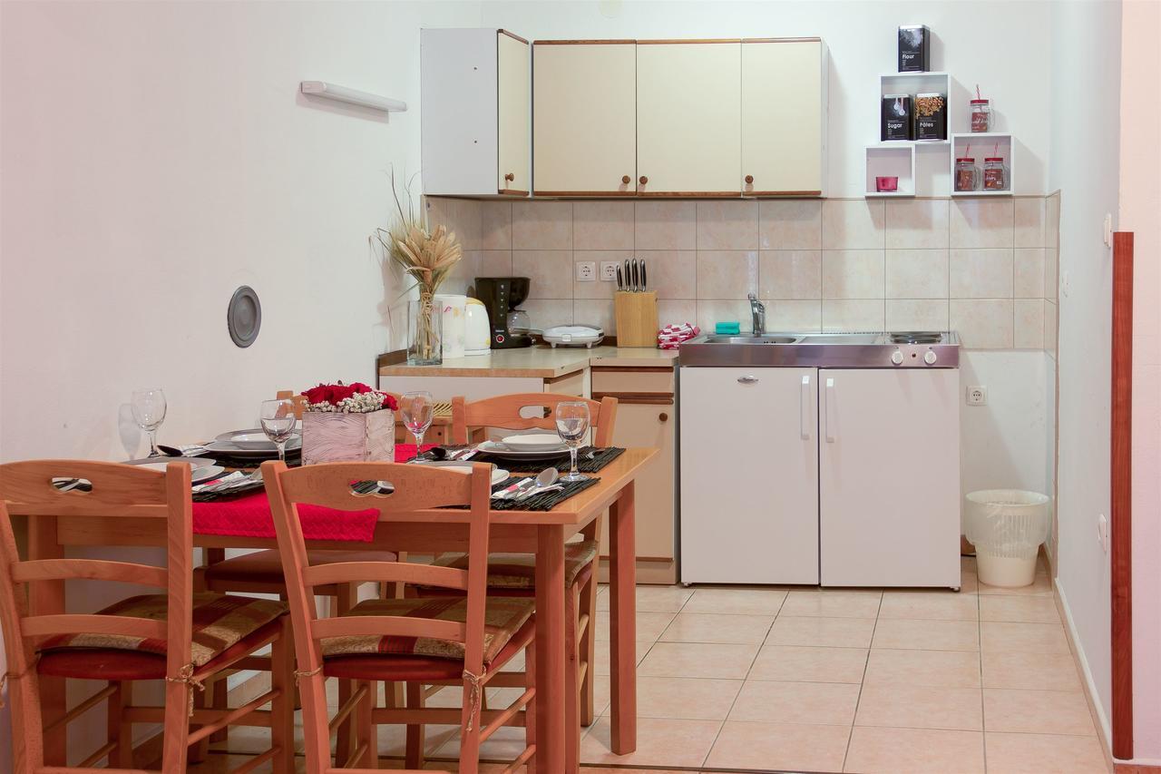 Apartments Marijana Senj  Eksteriør billede